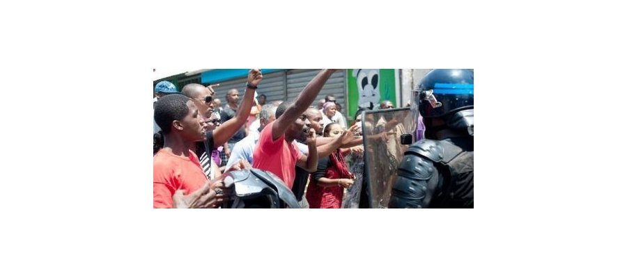 Image:Mayotte : Le colonialisme français tue toujours...
