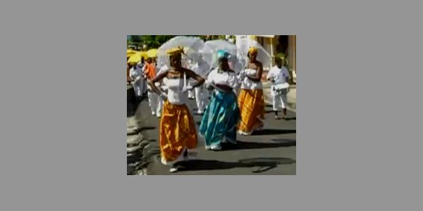 Image:Défilé - Fête Patronale 2010