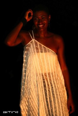 VALERIE-LOURI - Carrefour des Arts